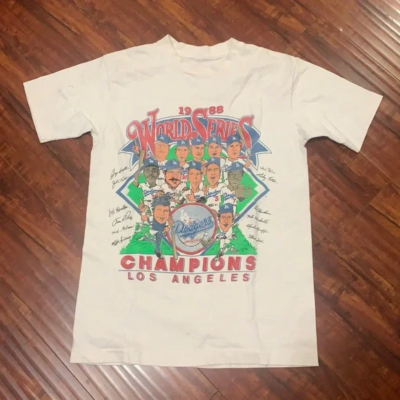Vintage 1988 Los Angeles Dodgers MBL World Series Champions T-Shirt Size  Small